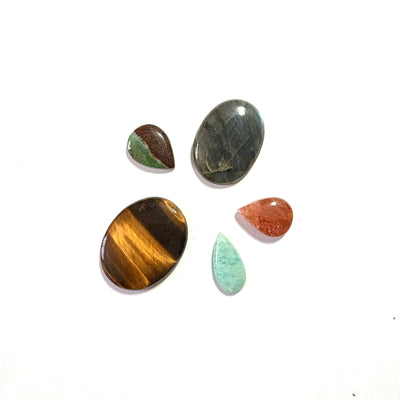 Cabochon Crystal Set (Chrysoprase, Amazonite, Labradorite, Tiger's Eye, Sunstone)