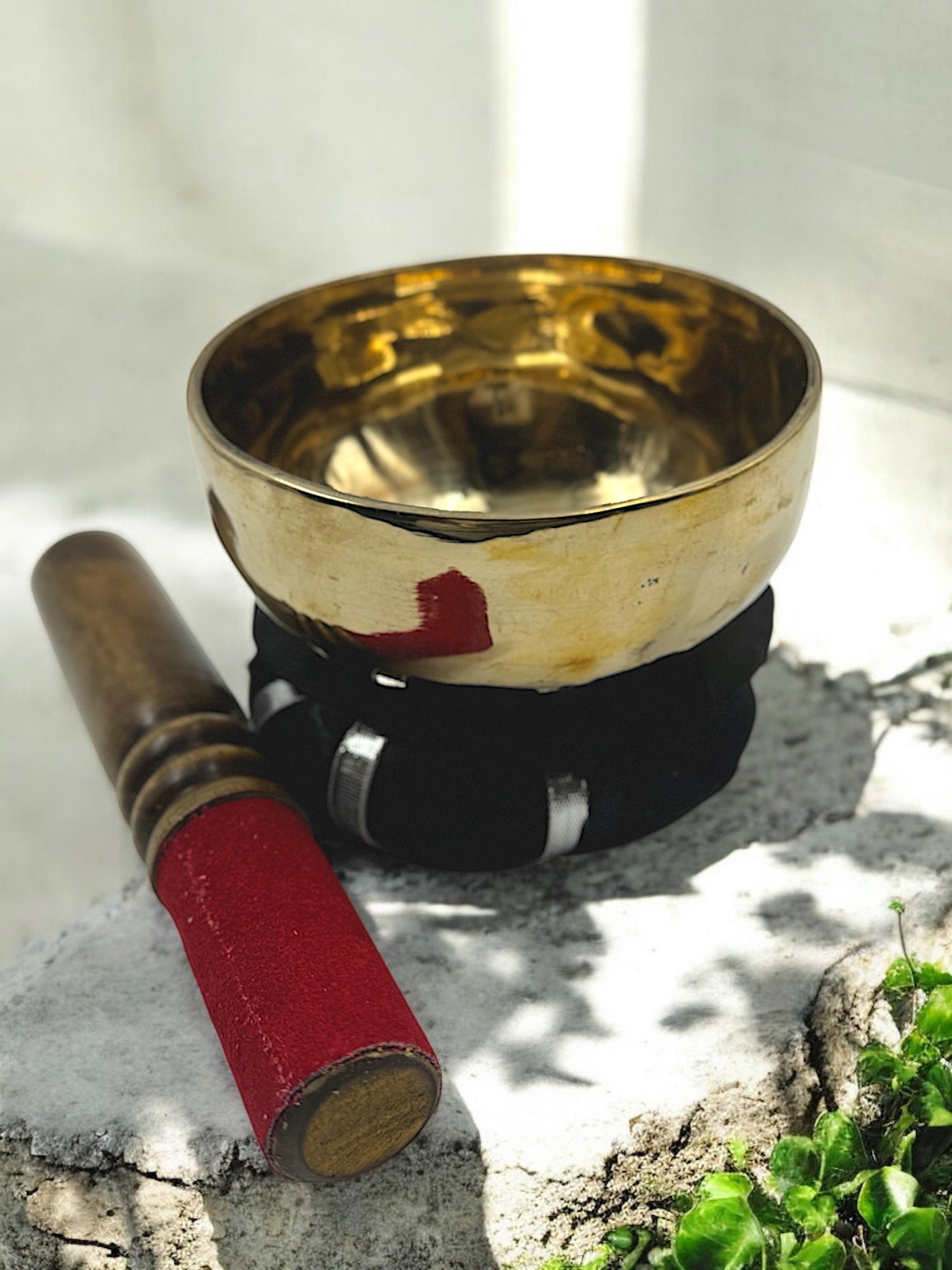 Brass Hand Hammered Tibetan Singing Bowl 4"