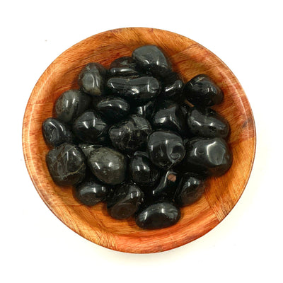 Polished Black Onyx Crystal for Protection and Focus